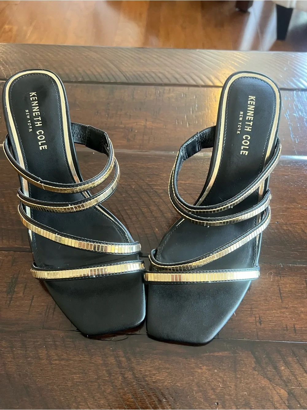Kenneth Cole Black Gold Metallic Strappy Mule Heels Square Toe Size 9